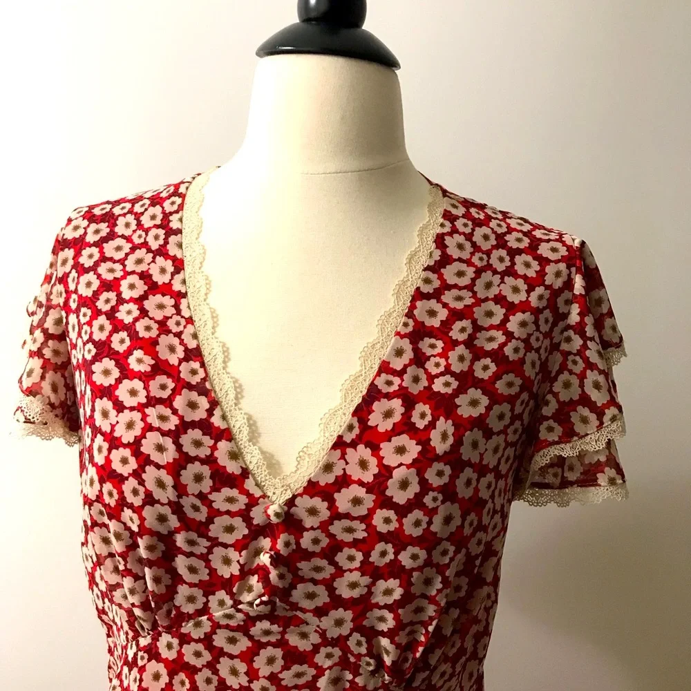 NWT Anthropologie. Feminine V-neck Red Floral Midi Dress. - Picture 3 of 5